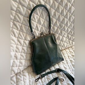 Chic Forest Green Leather Shoulder Bag